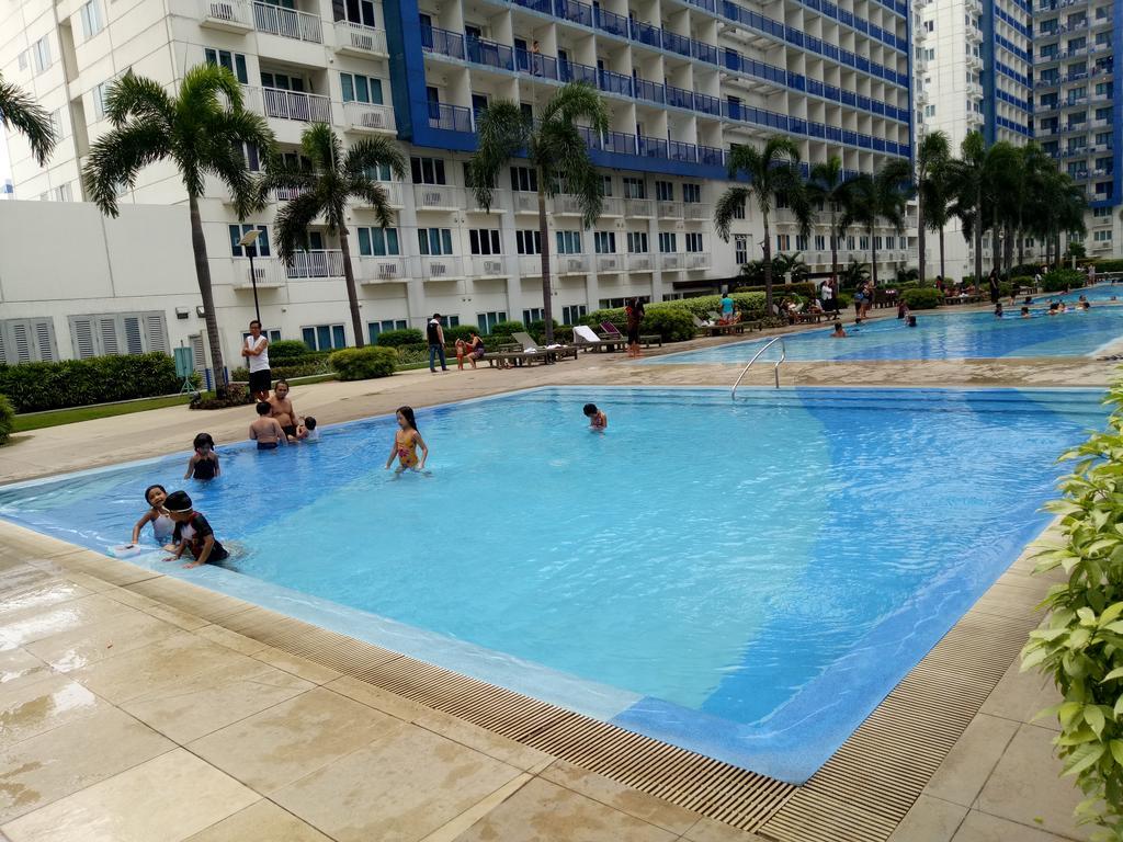 Chin'S Place Sea Residences Moa Manila Exterior photo