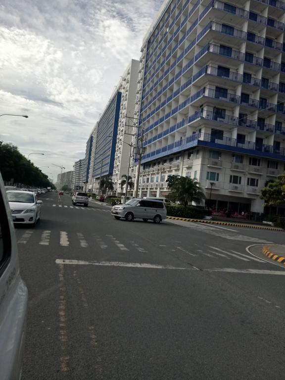 Chin'S Place Sea Residences Moa Manila Exterior photo
